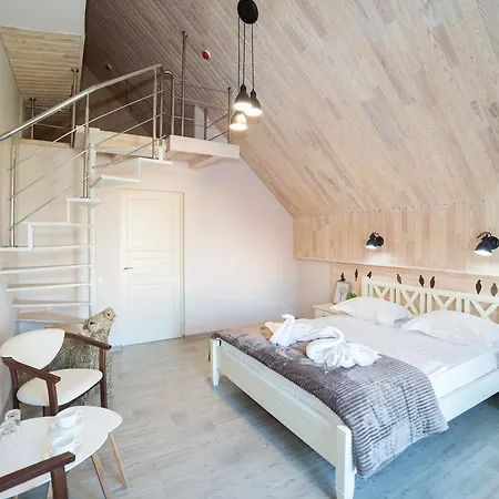 호텔 Ministerka Lake-house 3*